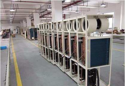 冷空氣再次大舉南下與暖濕氣流鏖戰,南方即將進入陰雨期